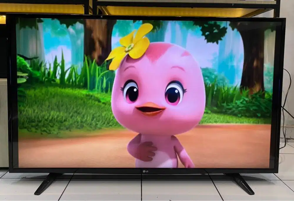 Smart TV LG 49Inch Gambar Super Tajam & Kondisi Normal