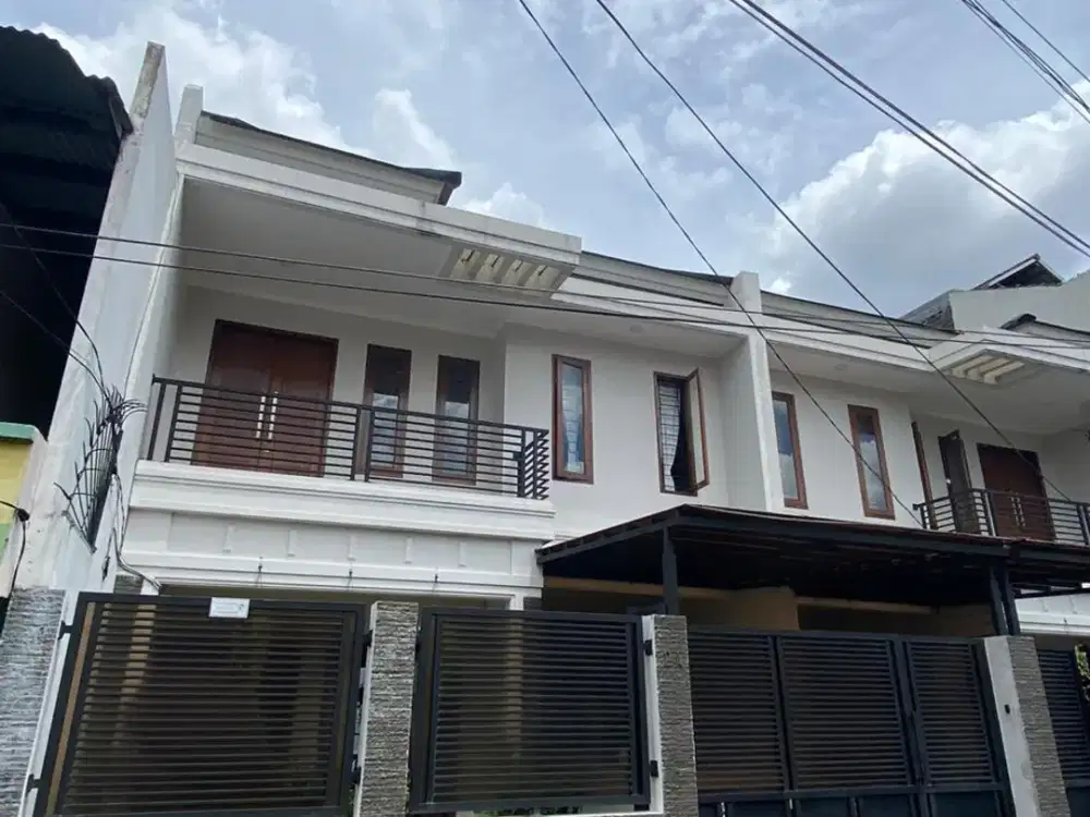 Disewakan Rumah Tinggal Siap Huni Lokasi Strategis Di Jakarta Selatan