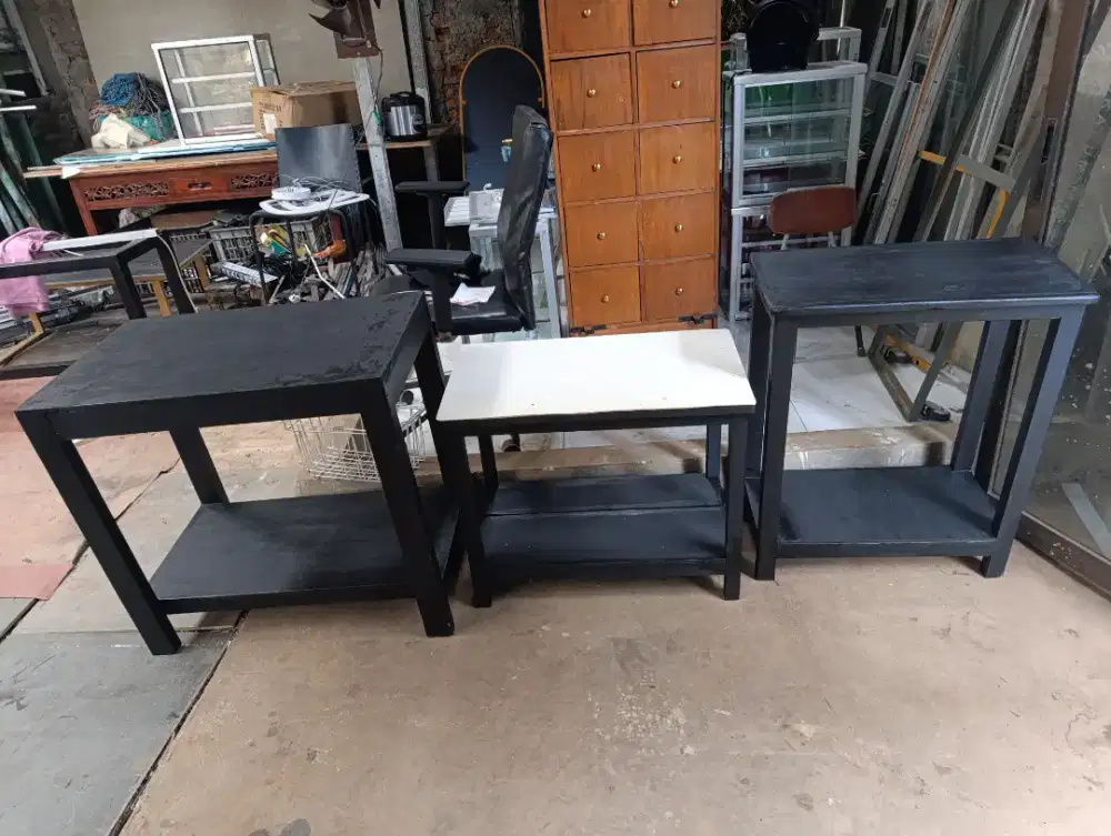 Jual meja ada 3 unit bekas, Kondisi ok, Lok Pamulang Barat, Tangsel