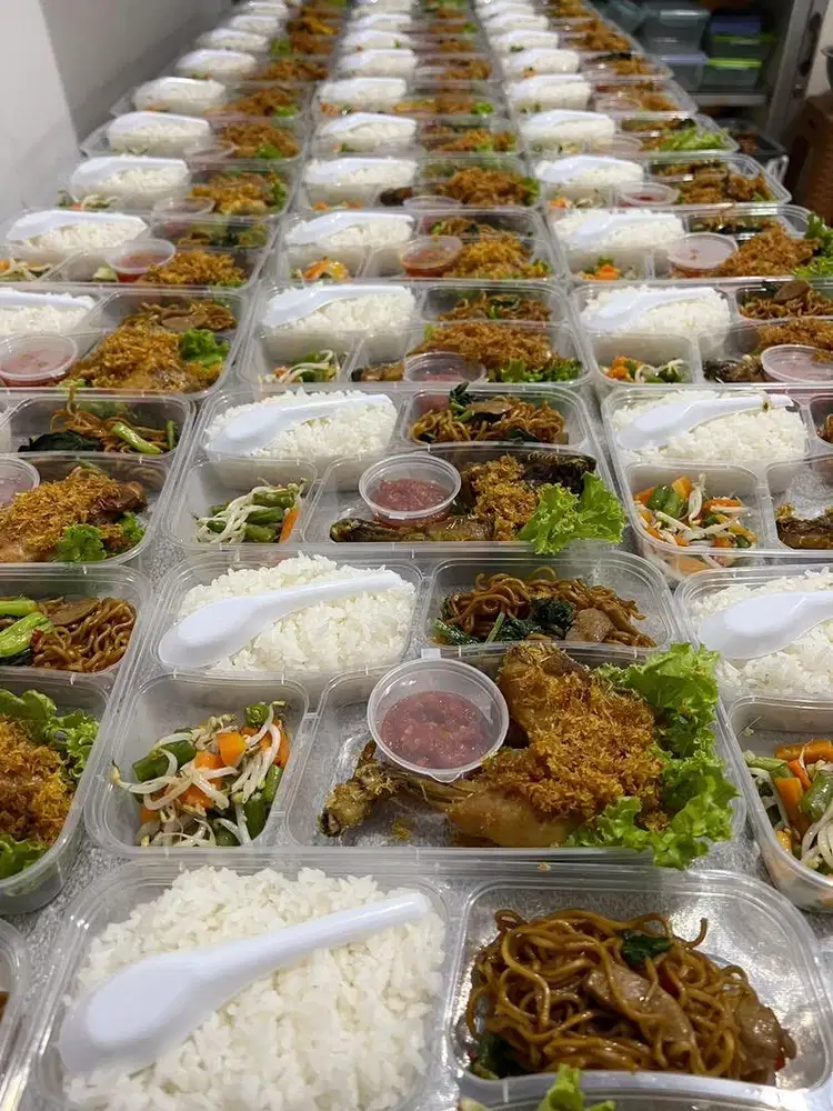 Catering yang berkembang mencari tenaga bagian umum