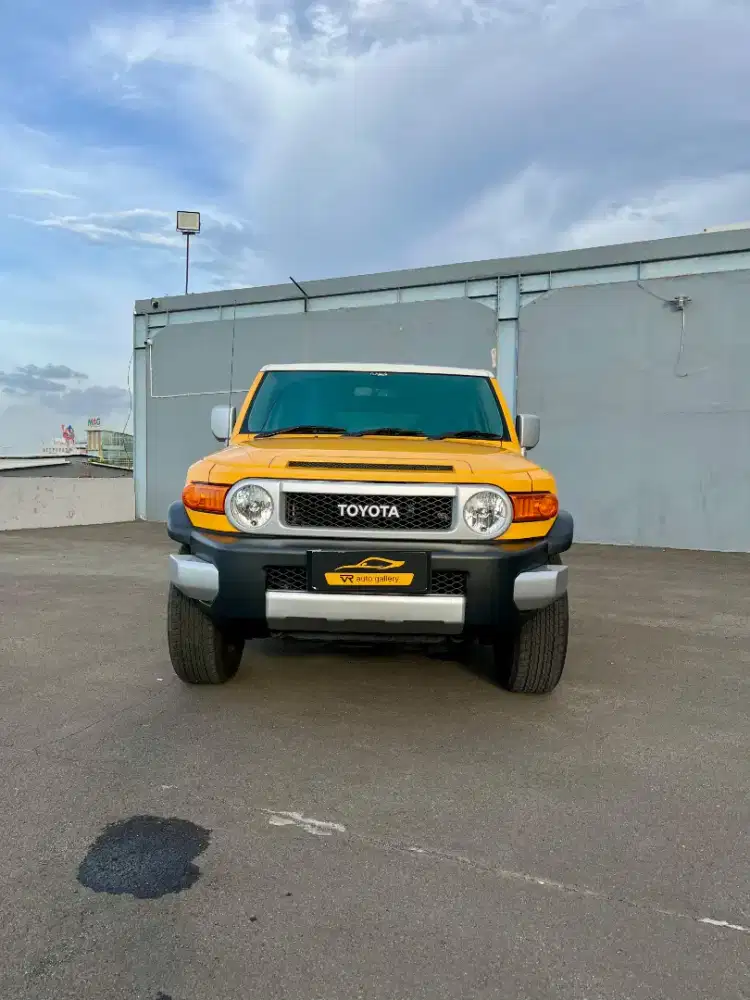 Toyota FJ Cruiser 4.0 Nik 2012 Low KM