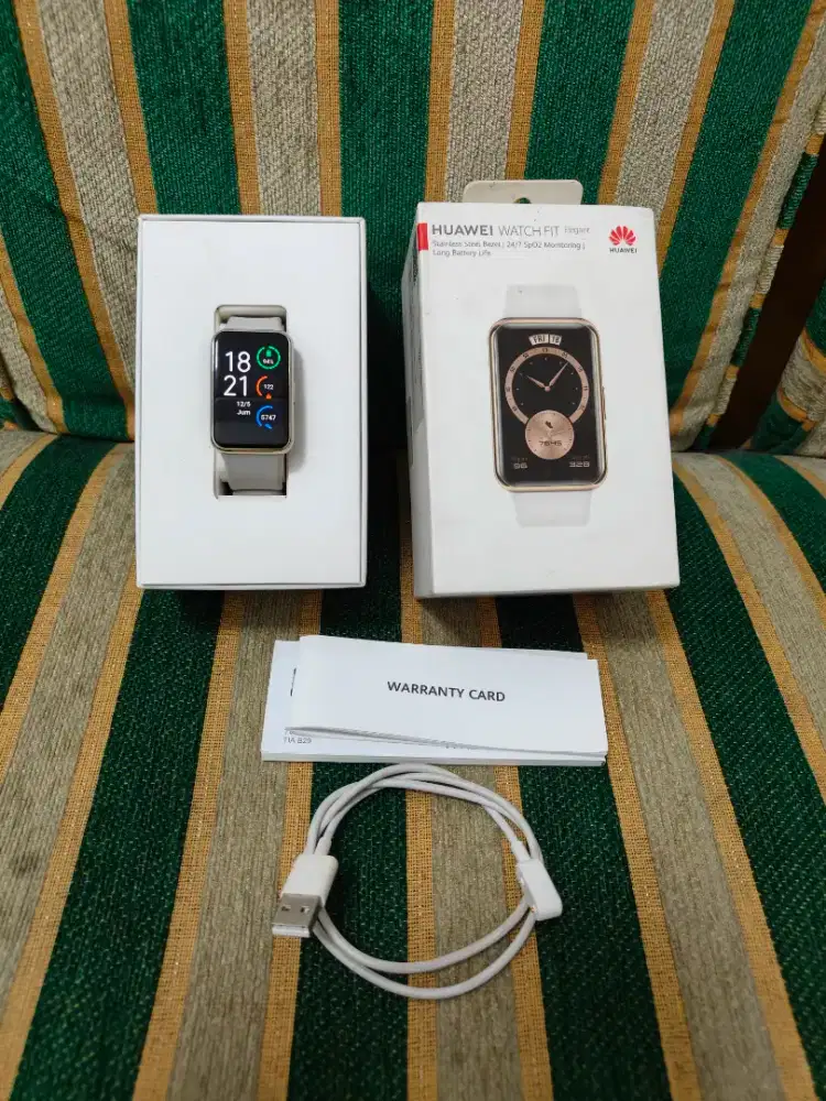 Huawei watch fit elegant gold