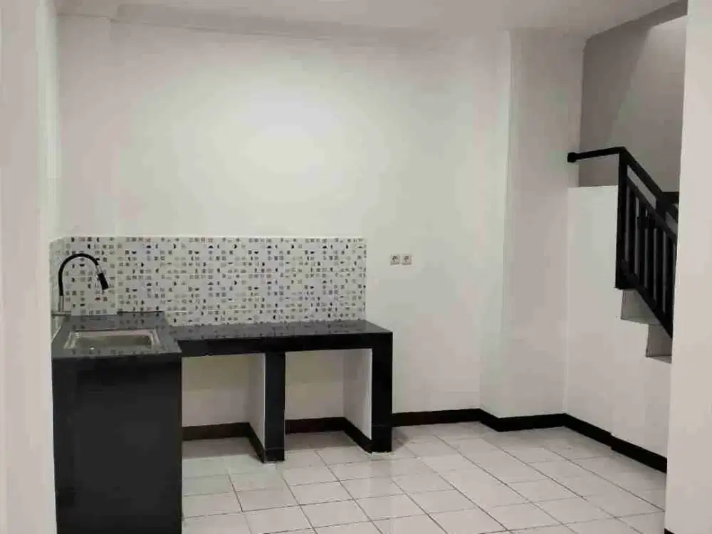 DISEWAKAN CEPAT RUMAH KAMAR 3 DI TAMAN JAYA CIPONDOH TANGERANG