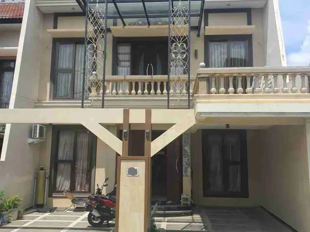 Jual Cepat, SEMI FURNISHED* 
Rumah Minimalis 2 Lantai
Di Graha Sampurna Indah Wiyung Sby