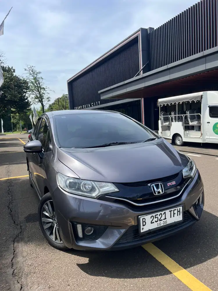 Honda Jazz RS CVT 2015 Bensin