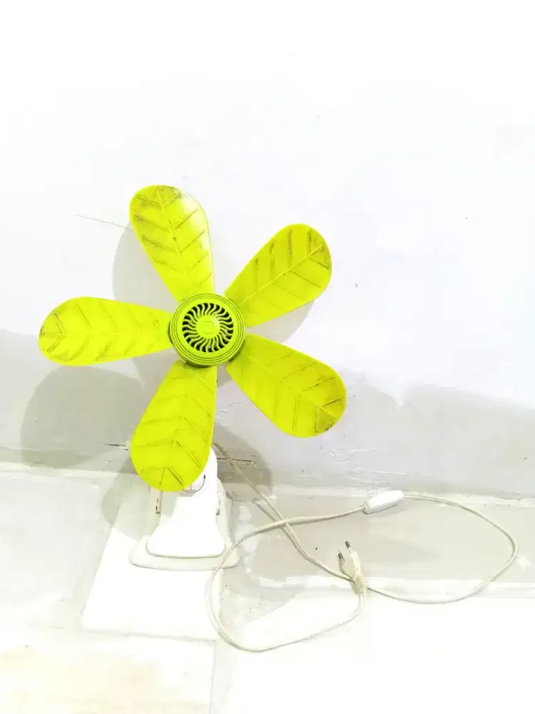 Di jual cepat kipas angin bekas pemakaian