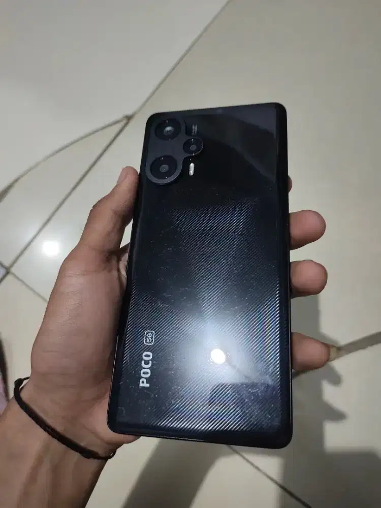 Poco f5 ram 12/256gb