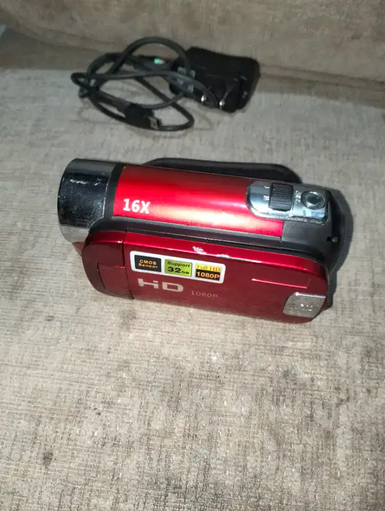 Handycam Lumin HD 1080P bekas kondisi normal