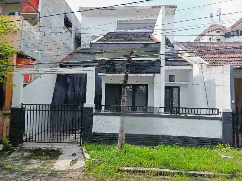 Dijual Rumah Manyar