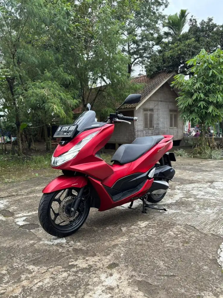Honda pcx tahun 2022