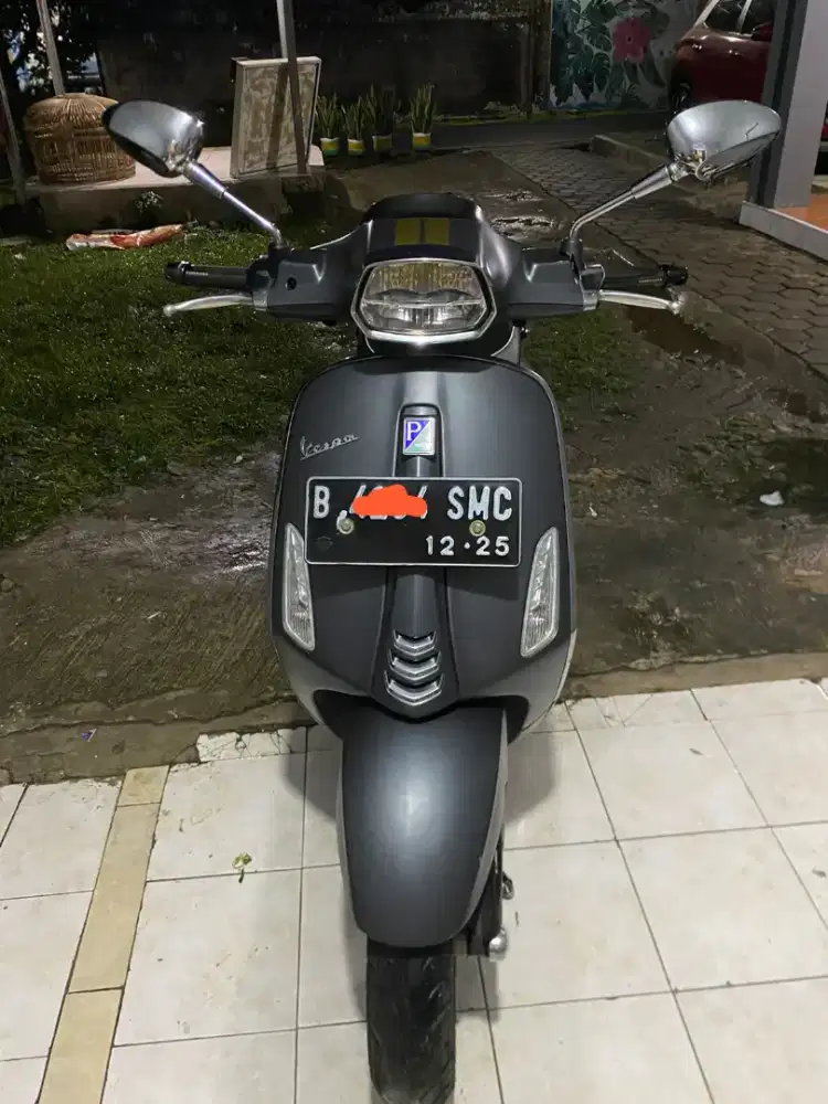 Vespa sprint 150cc ABS tahun 2020