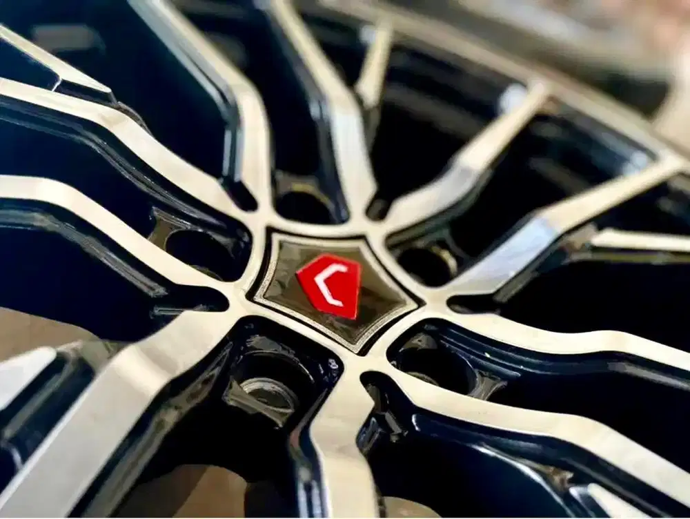 Velg vossen r20 ring 20 pcd 5x114 crv mercy bmw cx5 almaz camry accord