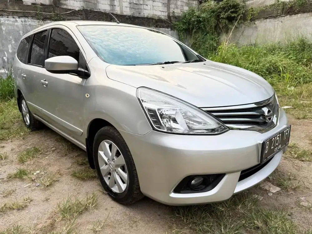 livina xv matic at 2016 km low