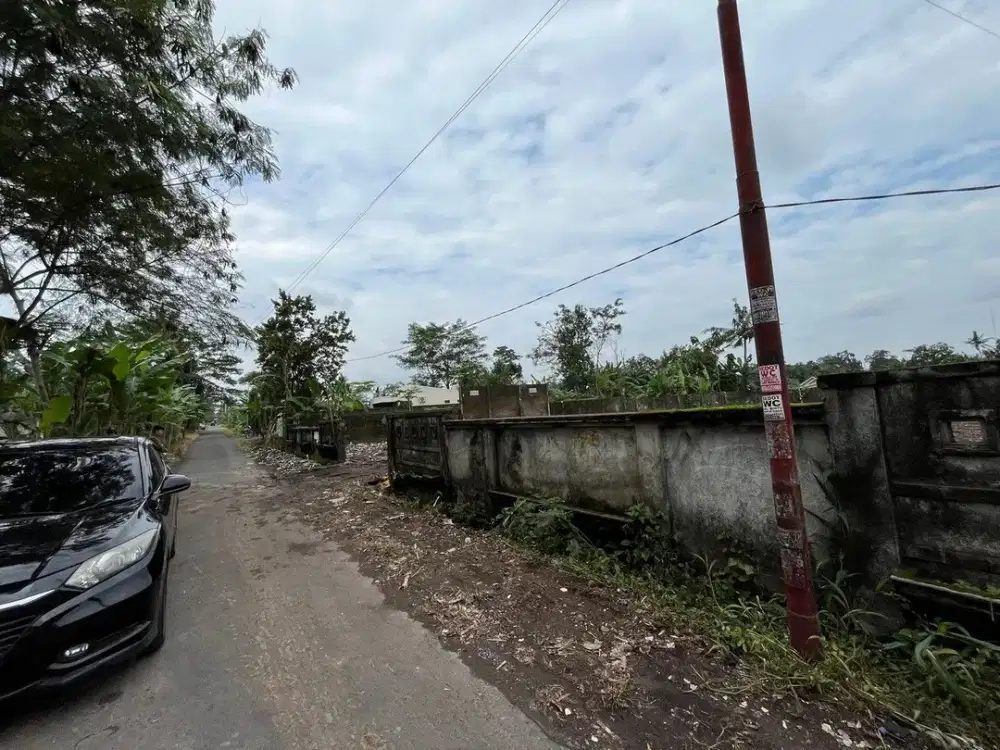Utara Waroeng Tengkleng Gadjah Tanah Jogja Sleman Untuk Rumah