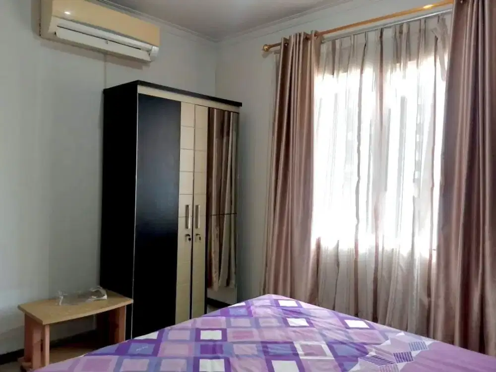 Sewa Murah Apartemen Royal Mediterania Garden tipe 1BR Furnish Lantai Tinggi Lokasi Terbaik di Tanjung Duren dekat Central Park dan Gedung Kantor APL