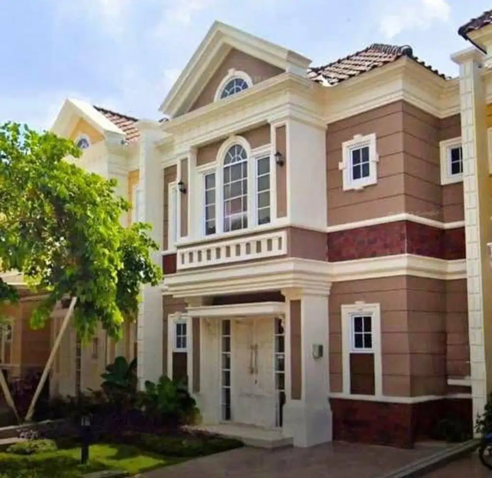 Rumah mewah dekat Rumah sakit Karyadi Di Paramount semarang