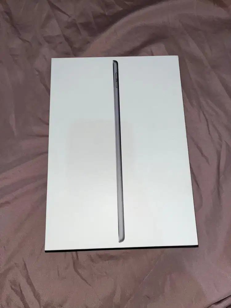 iPad 9th Gen 64GB WiFi Silver – iBox Fullset | Like New!