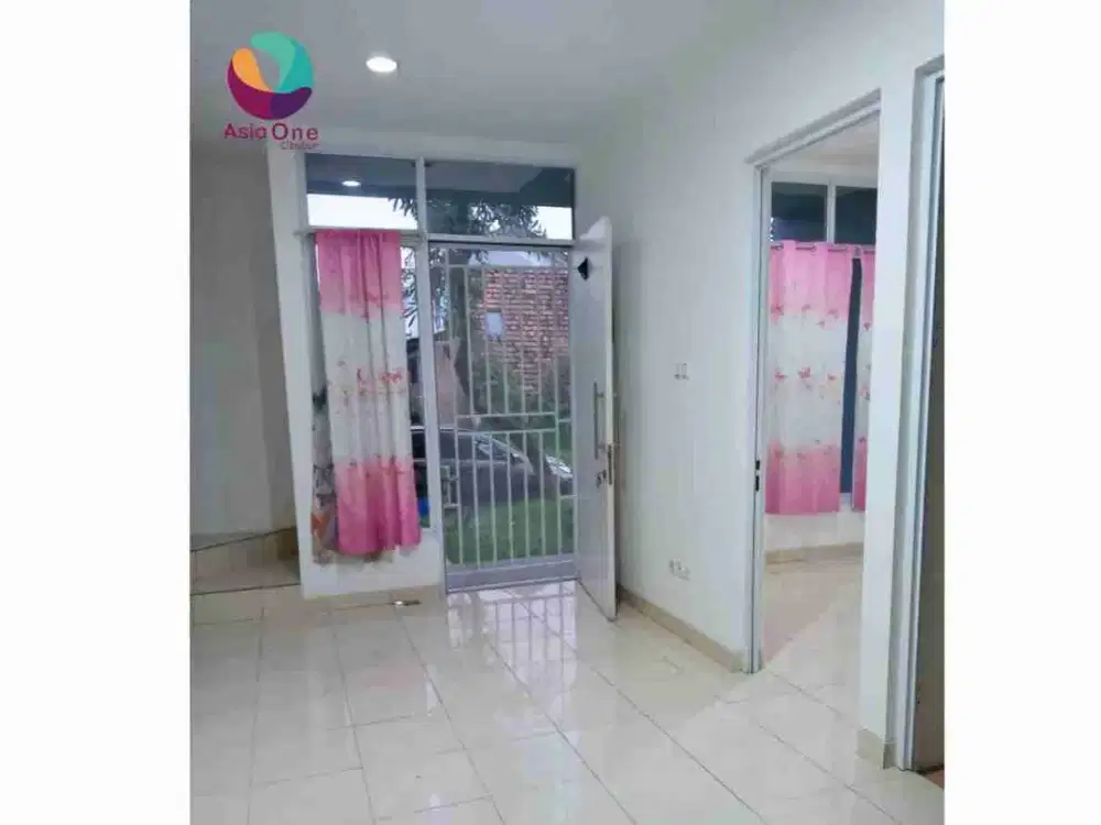 Dijual cepat rumah minimalis 2 lantai dekat pintu tol di legenda wisata