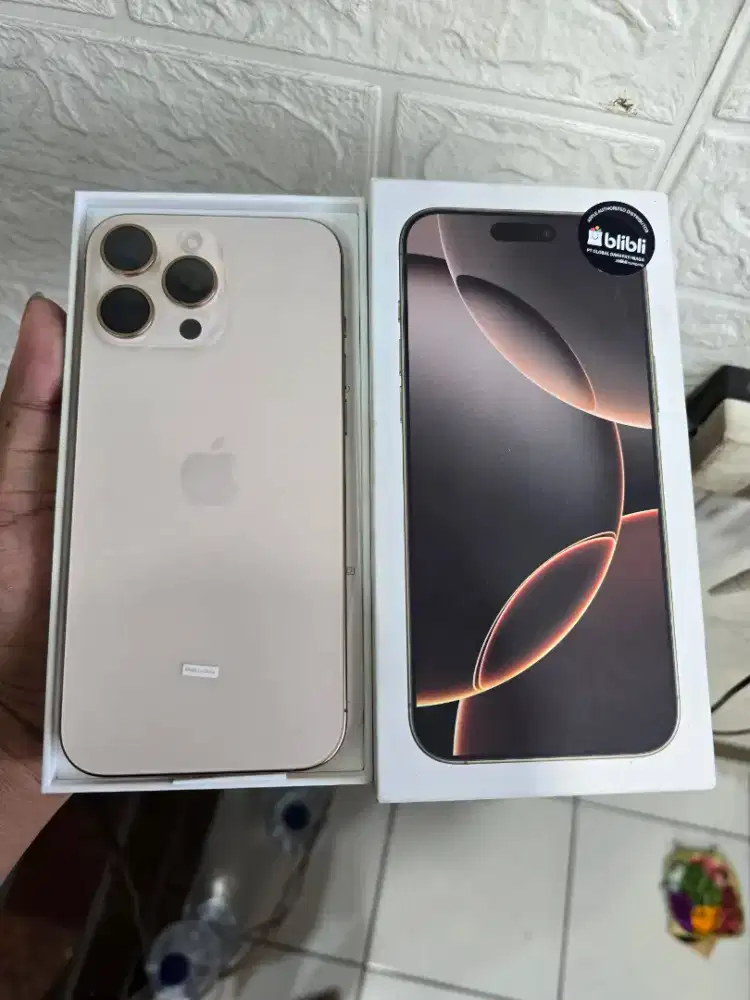 iPhone 16promax 256gb ibox bh100% mulus garansi ibox on