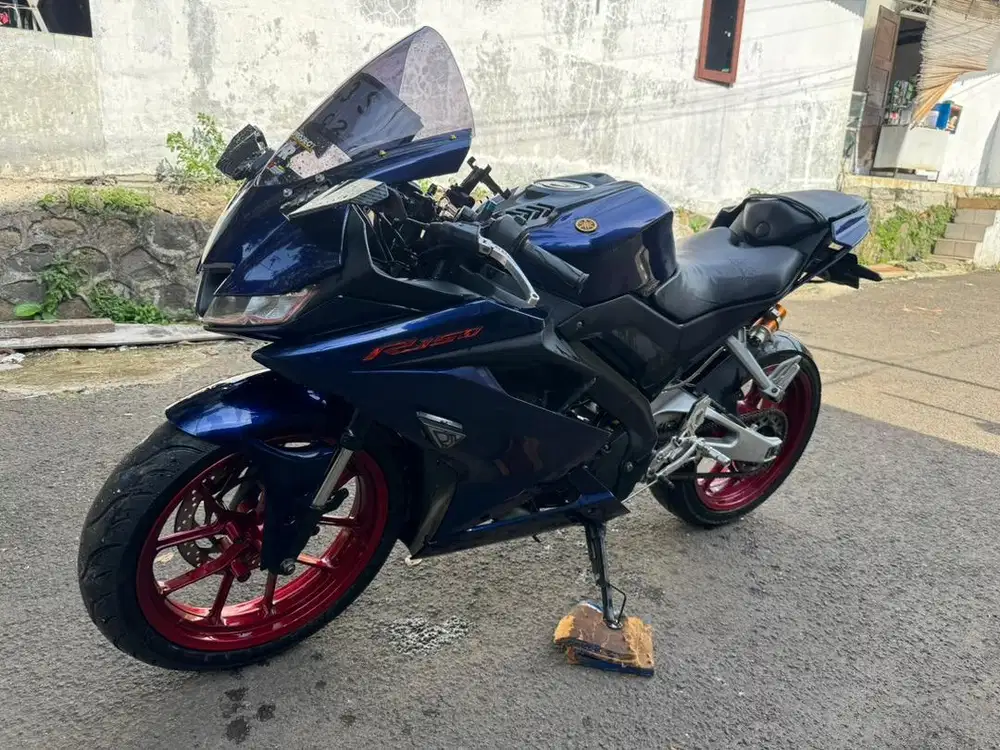 Yamaha r15 v3 ganteng poll
