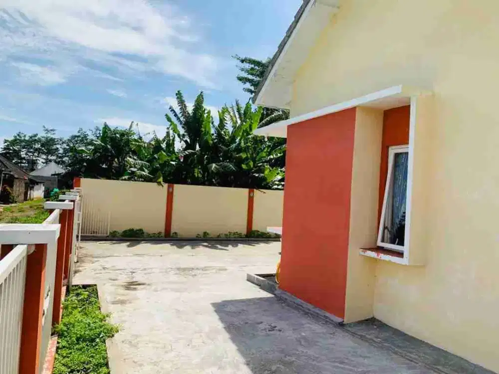 Jual Rugi Rumah Luas Tanah 281 m SHM Akses Mobil di Candirenggo Singosari Malang