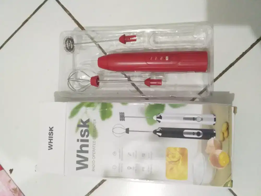 Hand Mixer / Alat pengaduk / Alat pengocok
