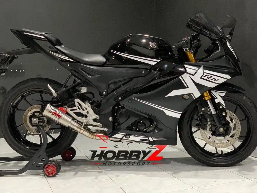 Yamaha R15 V4 2024 ninja modif,km 17rb,istimewa mantap