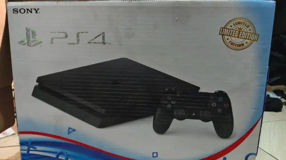 FOR SALE: PS4 Slim 1TB Lengkap Fullset (Nego Tipis)