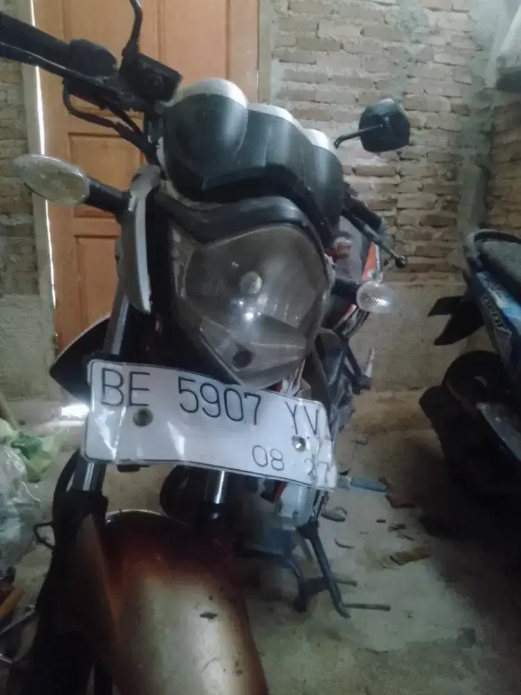 Vixion Old tahun 2011