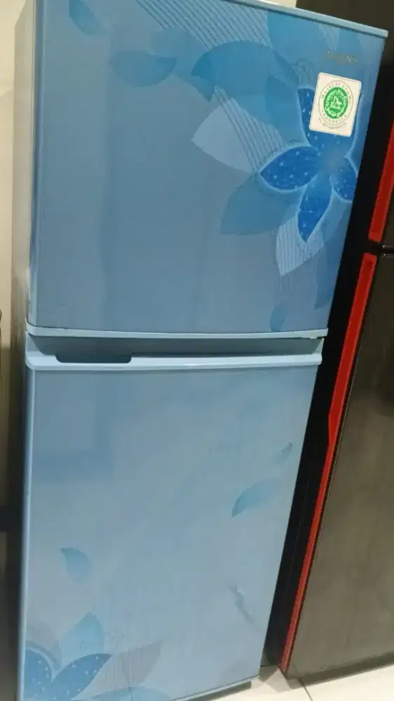 Kulkas 2 pintu masih mulus