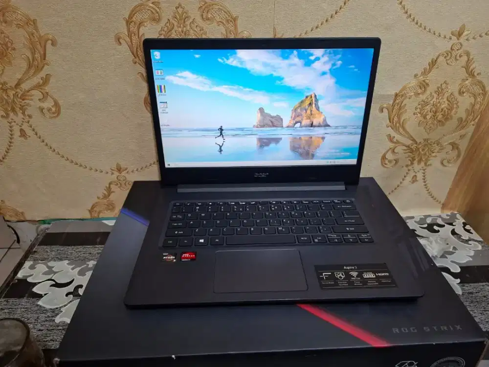 LAPTOP ACER ASPIRE A314-22 AMD RYZEN 3 3250 -SSD 256GB -8GB -MULUS