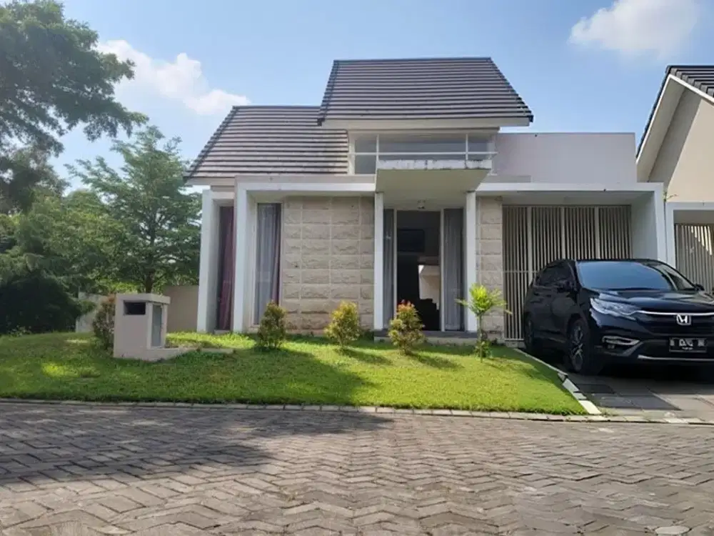 DIJUAL RUMAH MEWAH TANAH LUAS SIAP HUNI POJOK Perumahan Elite Citra Grand Mutiara
