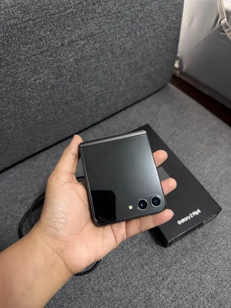 Di jual Samsung Zflip 5