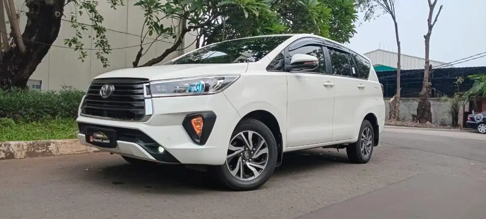 TOYOTA INNOVA 2.4 V REBORN DIESEL 2021 PUTIH