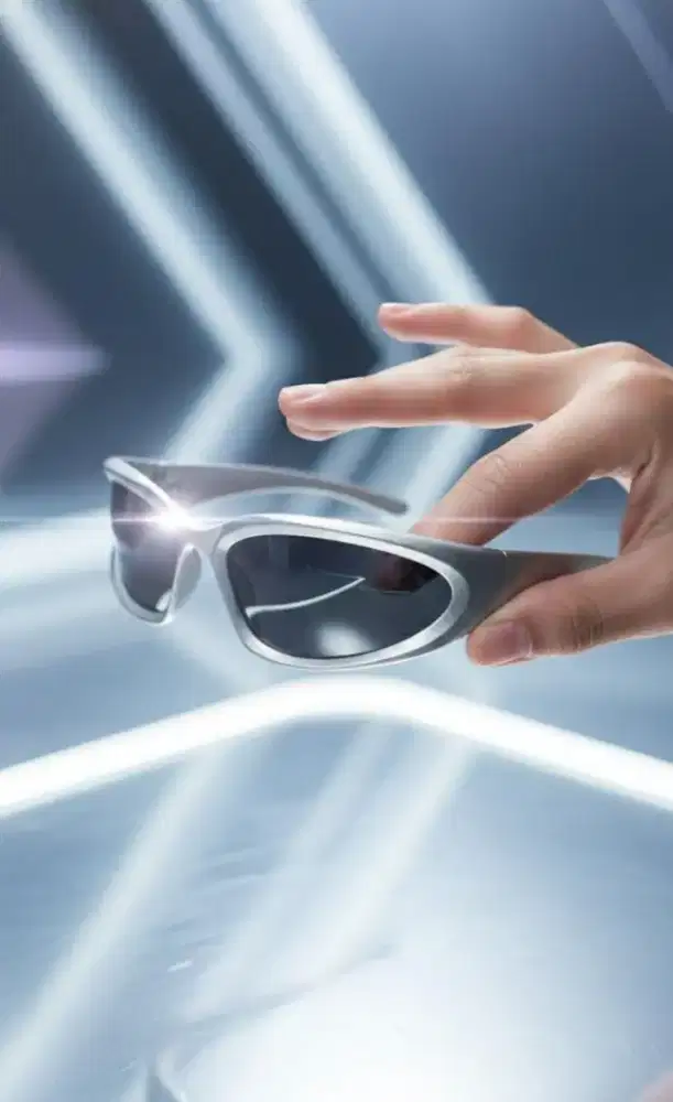 Gaya Maksimal! Kacamata Sporty Silver Anti Silau UV