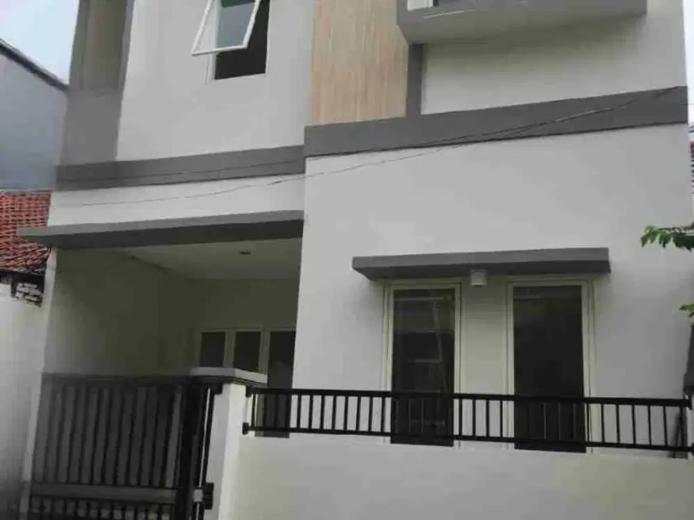 Dijual Rumah Baru Gress 2 Lantai Griya Asri Pakuwon City