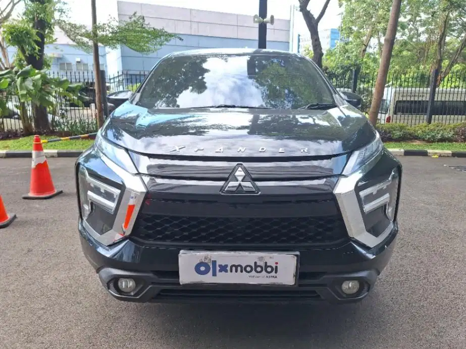DP MURAH Mitsubishi Xpander 1.5 Exceed Bensin-MT 2022 Hitam CZKQB