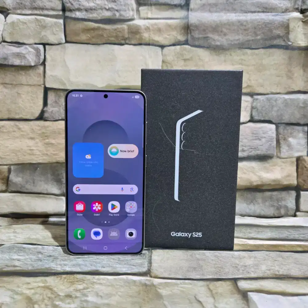 Samsung Galaxy S25 12/256 Fulset segel mulus 99% like new Garansi