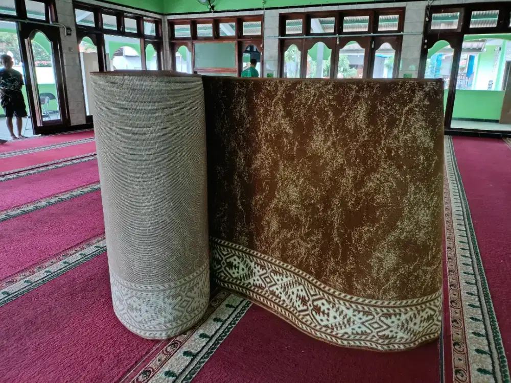 Ambal Sajadah Karpet Masjid Termurah. Tersedia Lokal maupun Import