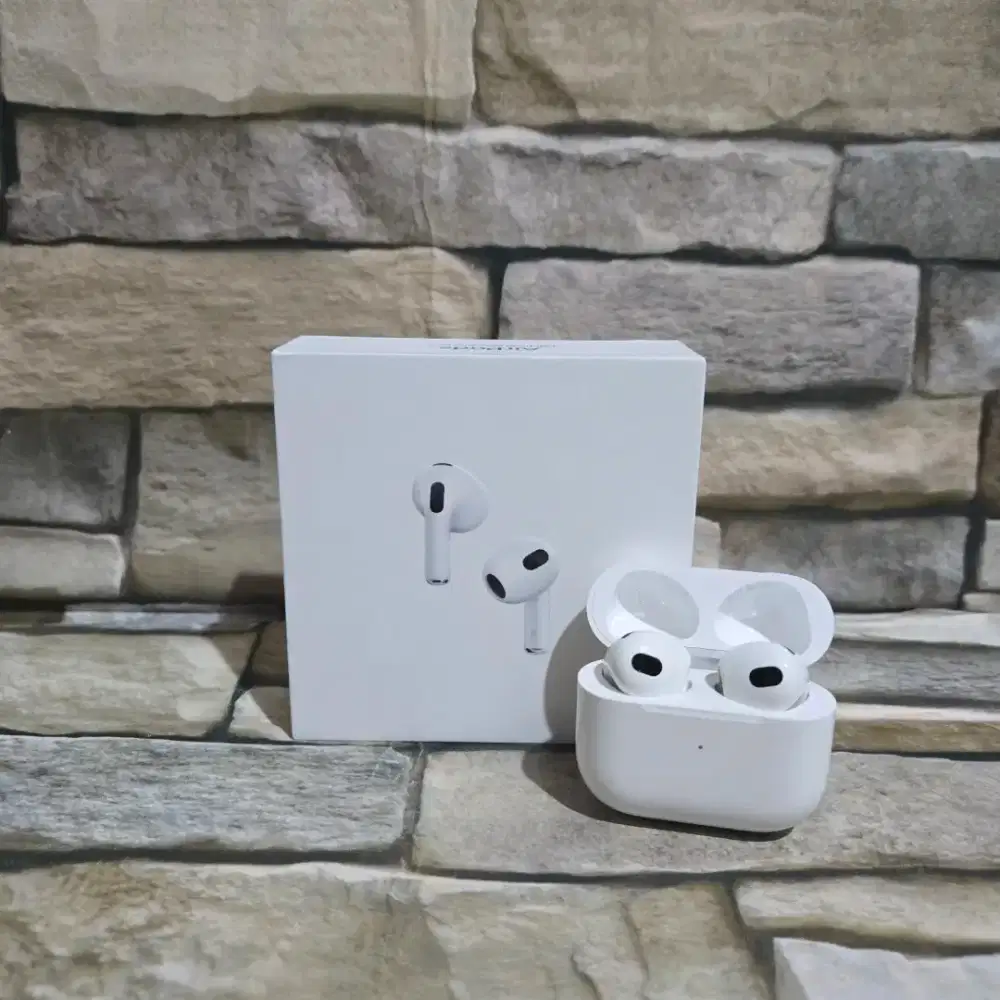 AirPods Gen 3 Second lngkp mulus normal siap pakek