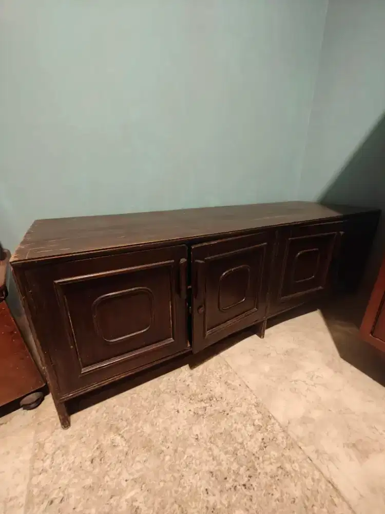 Meja buffet lemari coklat jati