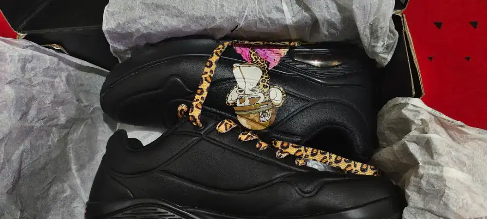 Dijual cepat sepatu skechers uno black