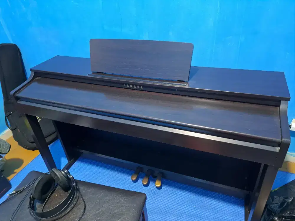 Piano Yamaha clavinouva clp 525