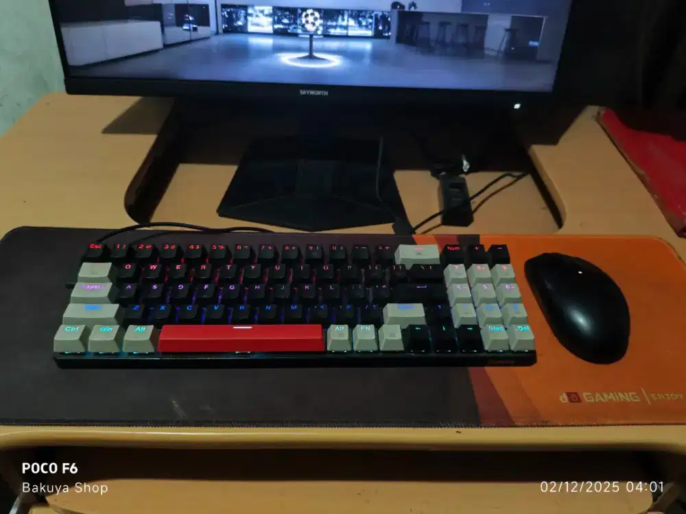 Keyboard Gamen Titan Elite dan Mouse Logitech G304 Gaming