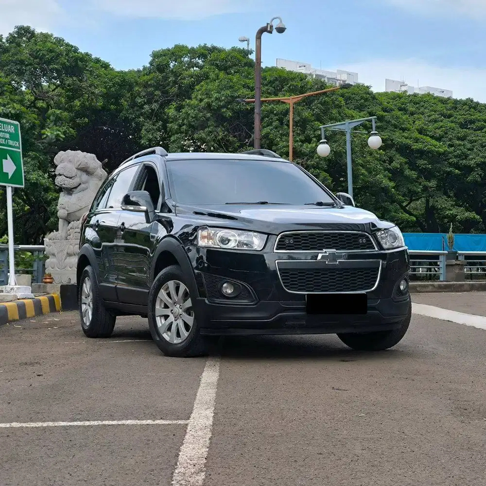 (TDP 25 JT) LOW KM 92 RB ! CHEVROLET CAPTIVA DIESEL FL2 HITAM 2015 !