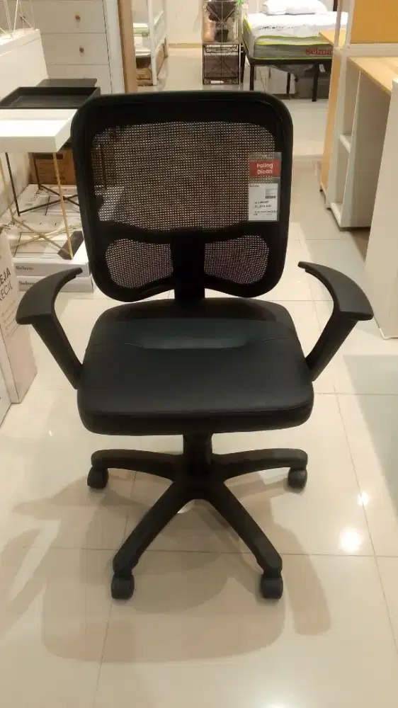 KURSI KANTOR TURUN HARGA