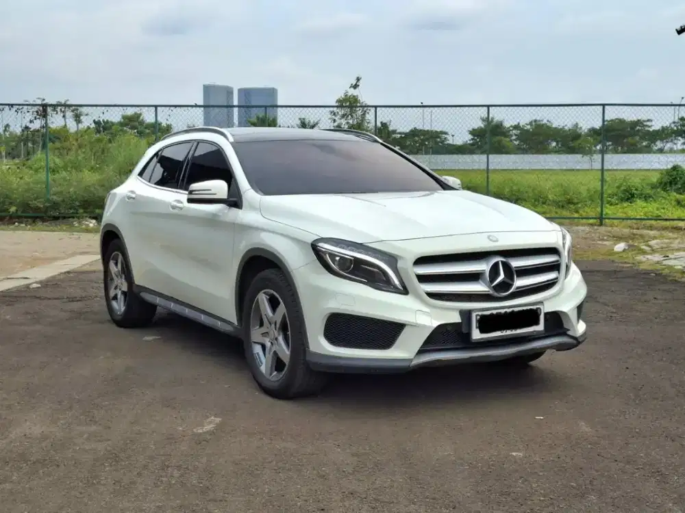 Mercedes Benz Mercy GLA200 AMG 2016 Low KM 33RB Antik