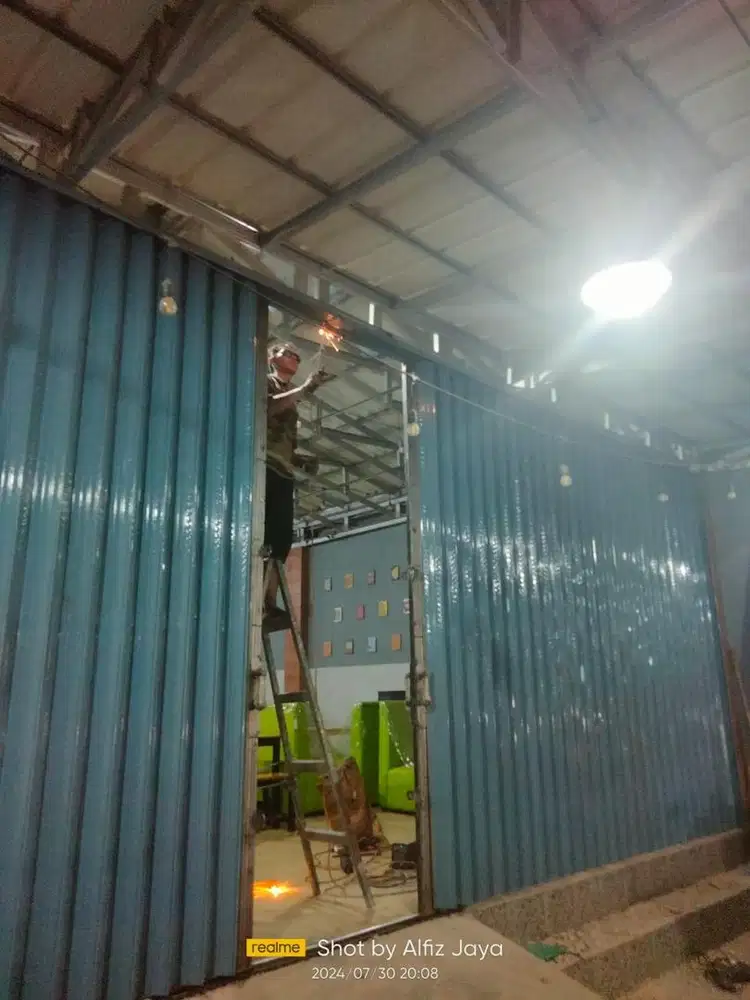 FOLDING GATE ROLLING DOOR MURAH