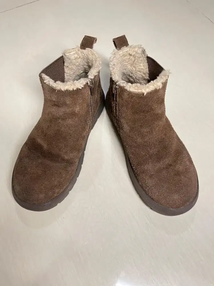 Sepatu Winter Anak Zara Lined Leather Boots Kid (preloved)