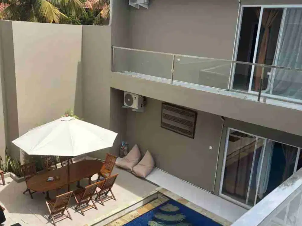 Rumah mewah swimming pool luas 370  KT 5 taman kenari Nusantara